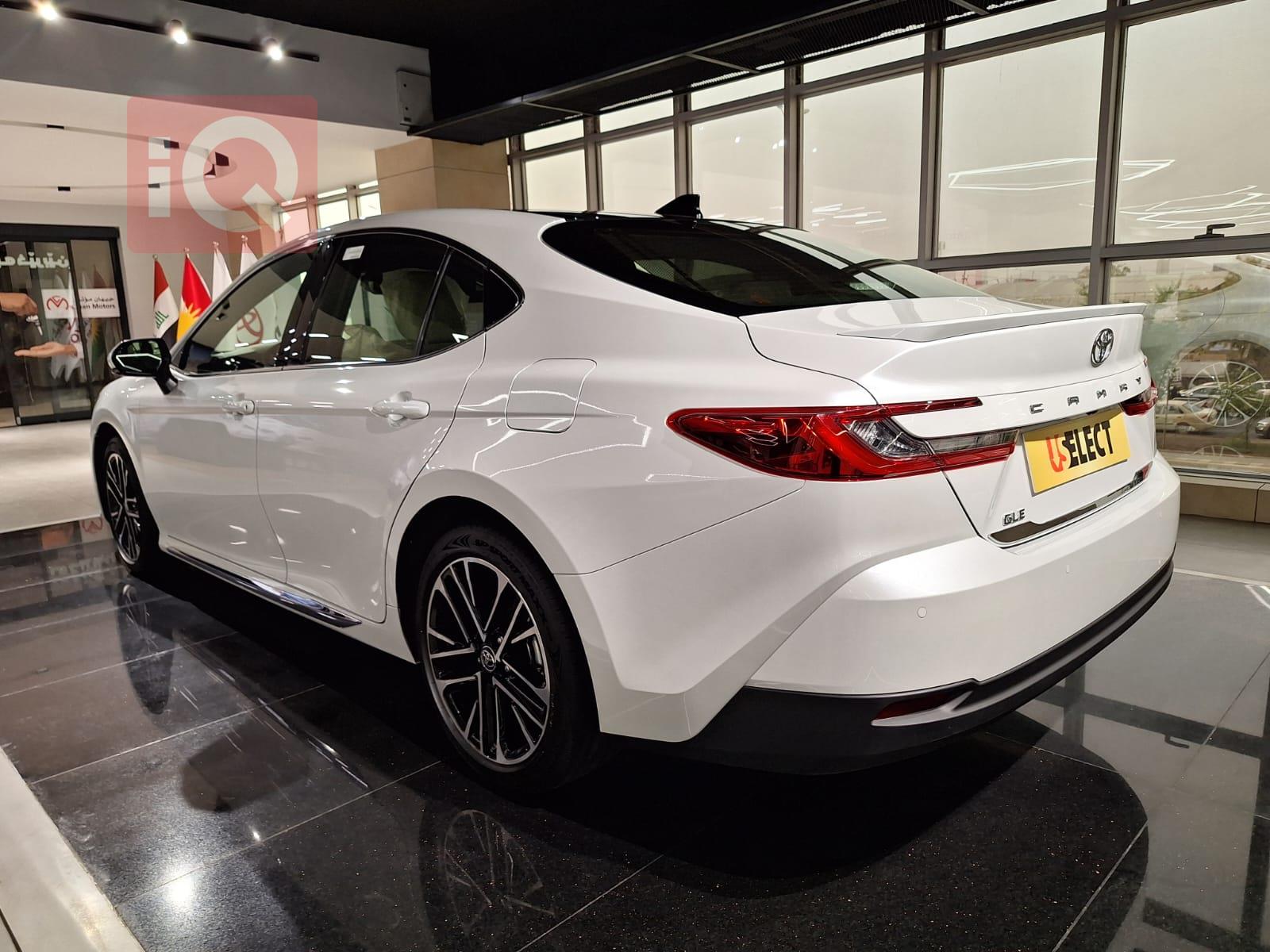 تويوتا كامري